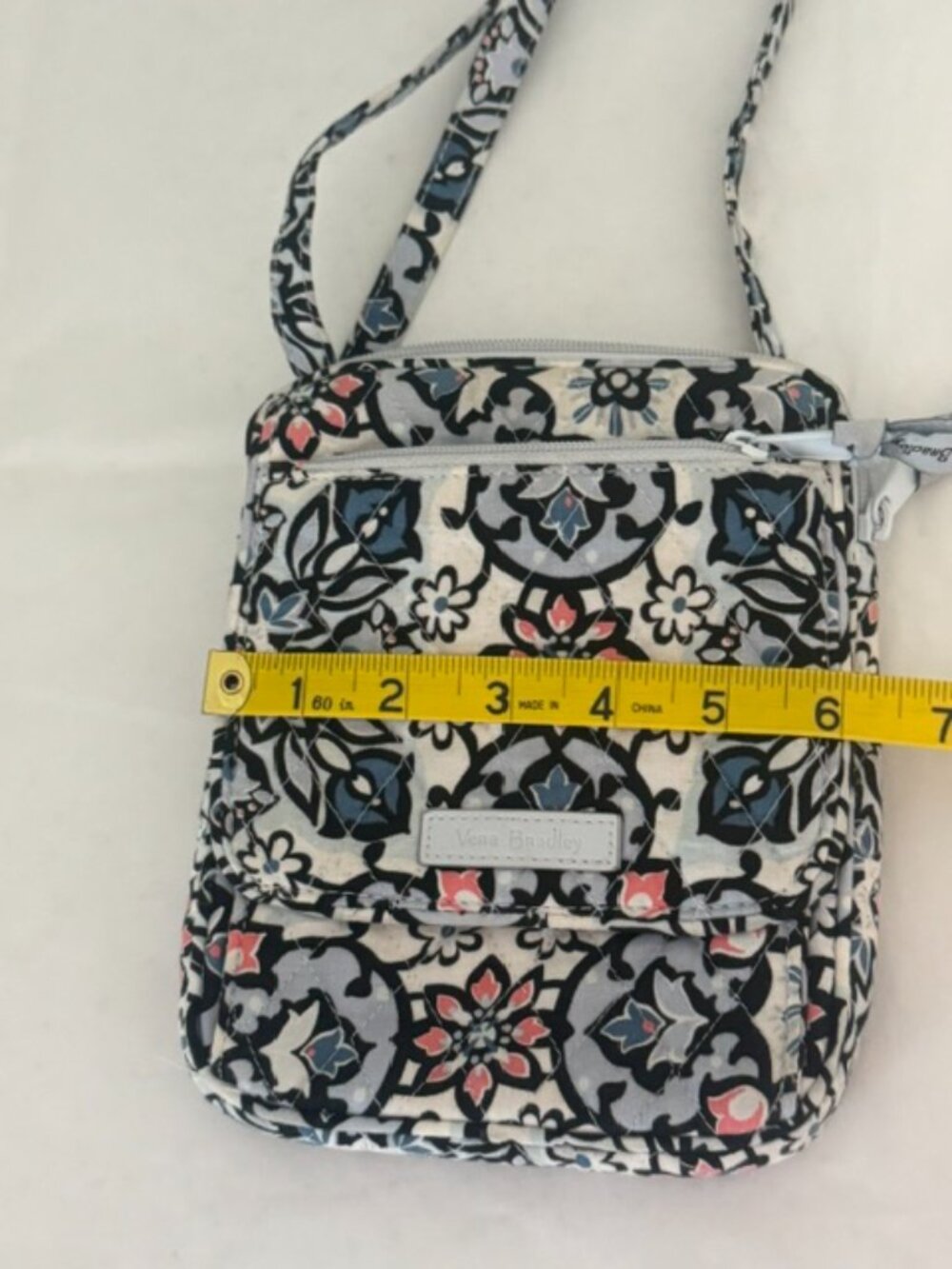 Vera Bradley Quilted Crossbody Bag Medallion Floral Paisley Cotton Hipster Purse - Picture 14 of 15
